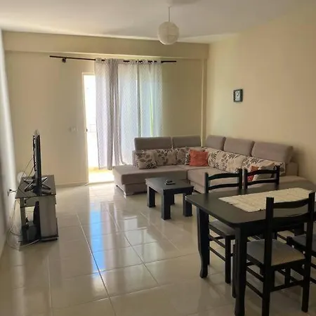 Kea_apartment_lushnje Apartmán